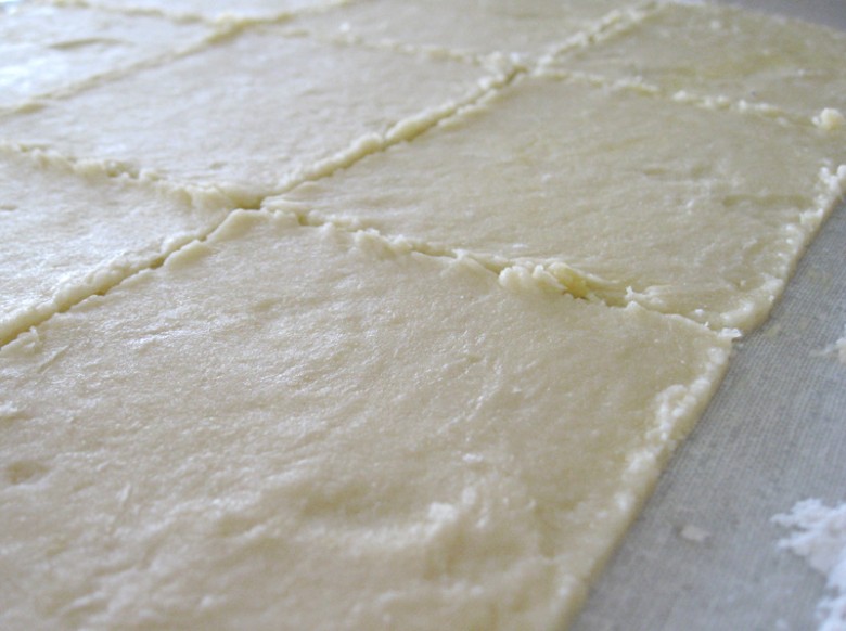 Cutting the dough