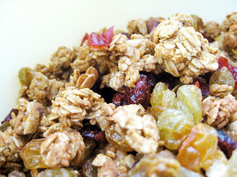 Pumpkin spice granola recipe