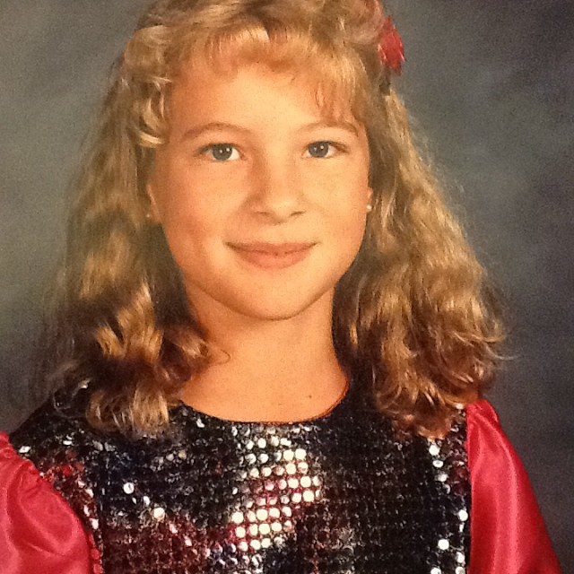 Sequined dress with puffy pink sleeves: Mistake, or killing it? You decide.